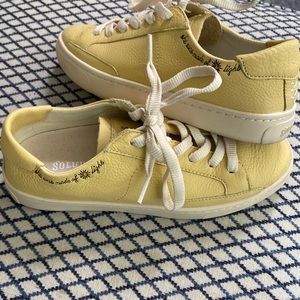Soludos sneakers She was made of sunlight